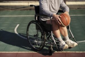 close-up-disabled-person-with-basket-ball-300x200 पैरालिंपिक पेरिस 2024